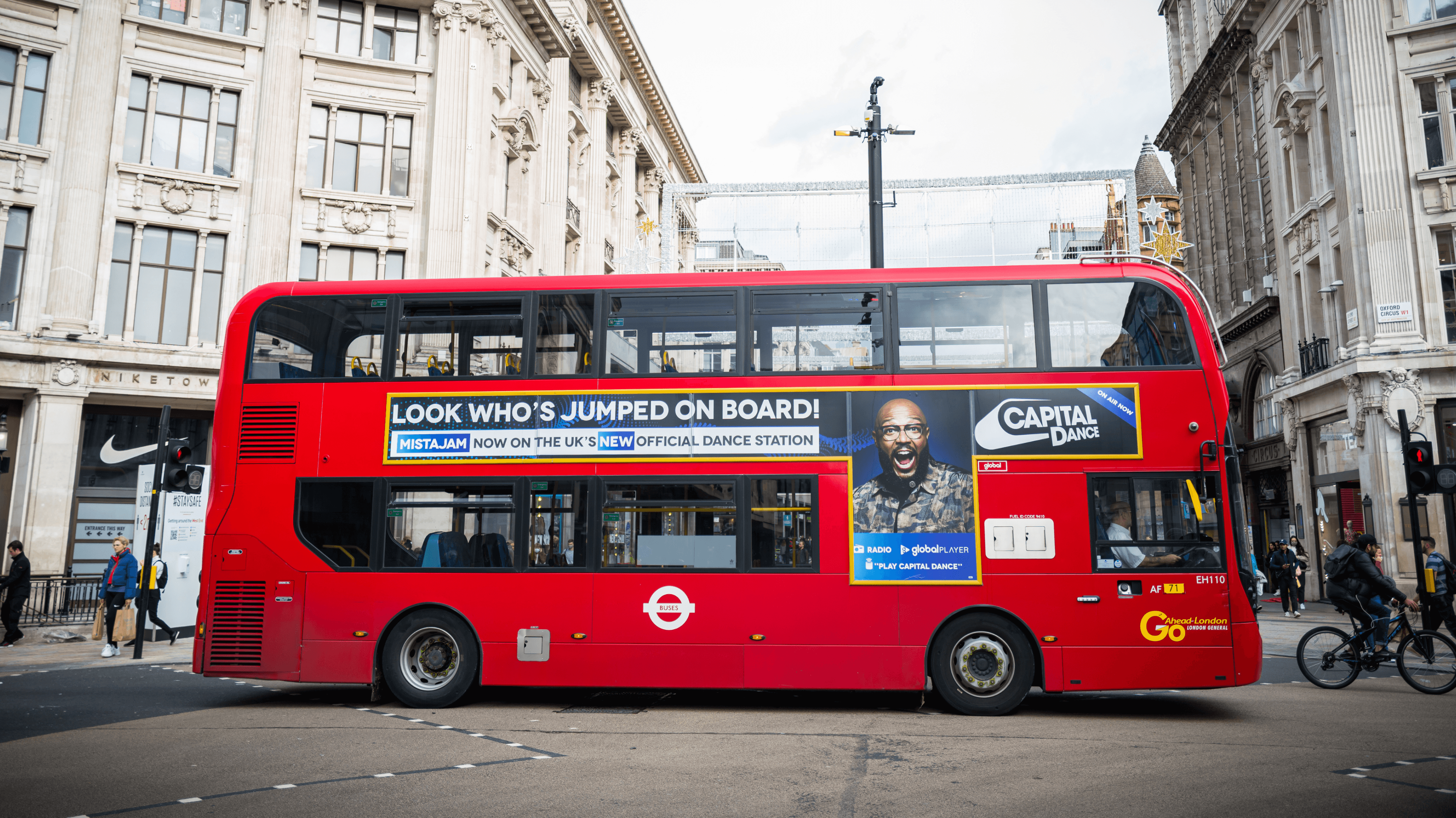 Bus wrap Oxford Street